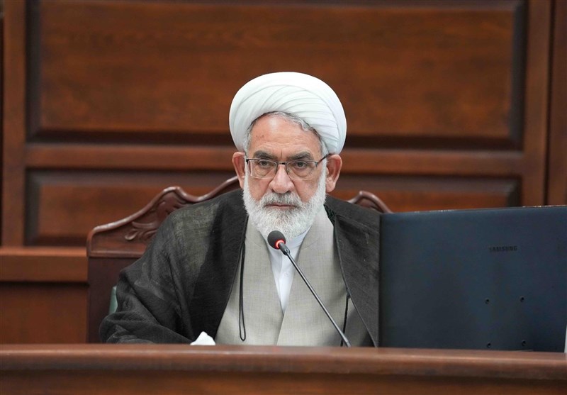 منتظری: پروندههای ستون پنجم دشمن خارج از نوبت بررسی میشوند منتظری: پروندههای ستون پنجم دشمن خارج از نوبت بررسی میشوند