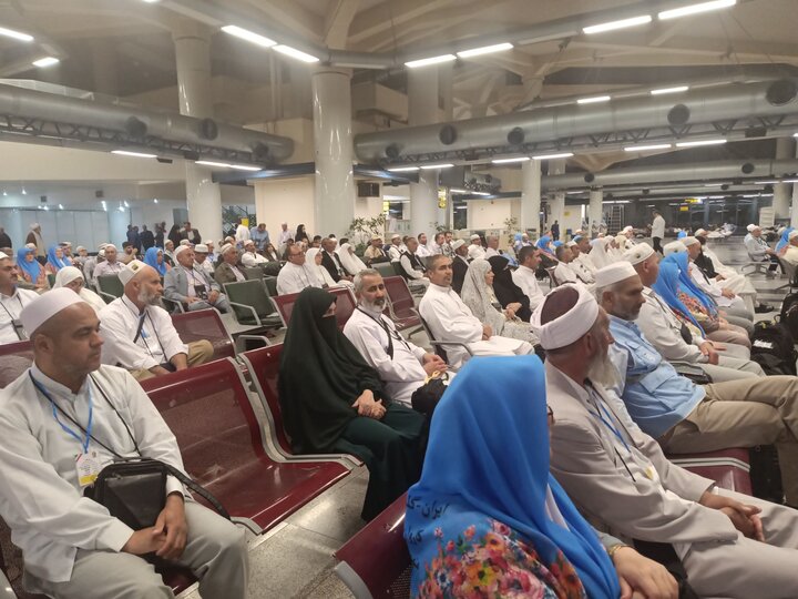 نخستین گروه از حجاج خراسان رضوی عازم سرزمین وحی شدند نخستین گروه از حجاج خراسان رضوی عازم سرزمین وحی شدند