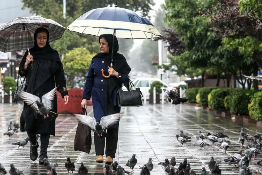 هشدار جدی به پایتخت نشینان/ تهران در آستانه تندباد و بارشهای بهاری هشدار جدی به پایتخت نشینان/ تهران در آستانه تندباد و بارشهای بهاری