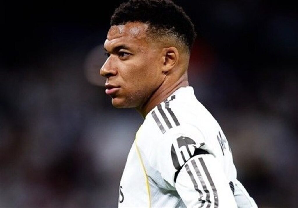 وضعیت وحشتناک امباپه در رئال مادرید / ستاره فرانسوی فصل را از دست داد؟ وضعیت وحشتناک امباپه در رئال مادرید / ستاره فرانسوی فصل را از دست داد؟