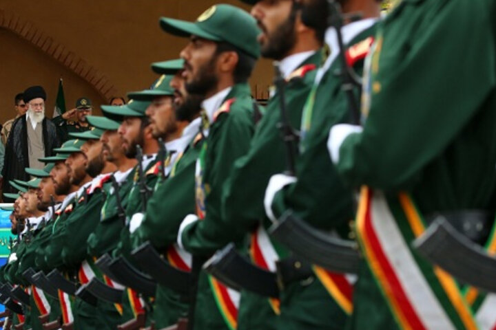 وقتی امنیت متولی نداشت/ آیا سپاه تنها راه مهار بحران پس از انقلاب بود؟ وقتی امنیت متولی نداشت/ آیا سپاه تنها راه مهار بحران پس از انقلاب بود؟