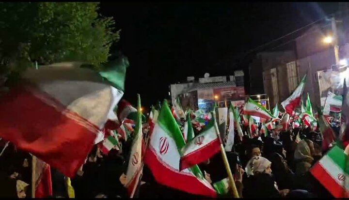 پنجاه و پنجمین شب حماسه و اتحاد در دورود پنجاه و پنجمین شب حماسه و اتحاد در دورود