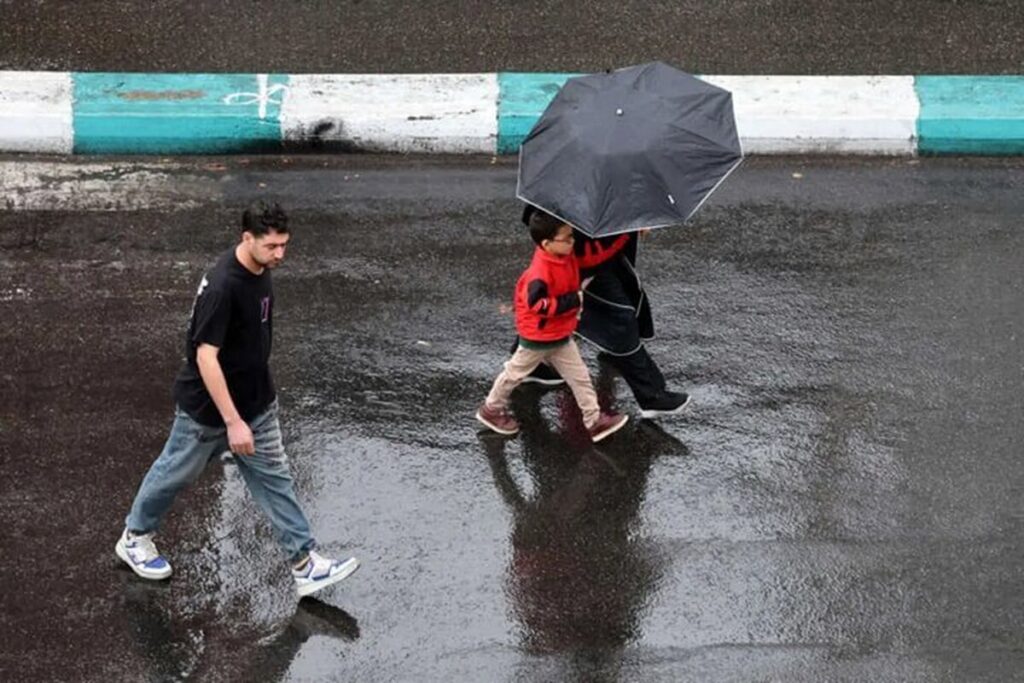 پیشبینی هواشناسی برای روزهای آینده/ بارش باران شدید در راه این استانها پیشبینی هواشناسی برای روزهای آینده/ بارش باران شدید در راه این استانها