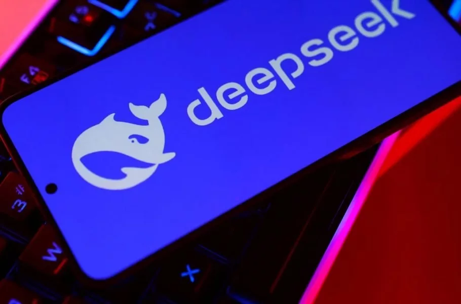 کارزار جهانی آمریکا برای مقابله با دیپسیک: شرکتهای چینی مالکیت معنوی را نقض میکنند کارزار جهانی آمریکا برای مقابله با دیپسیک: شرکتهای چینی مالکیت معنوی را نقض میکنند