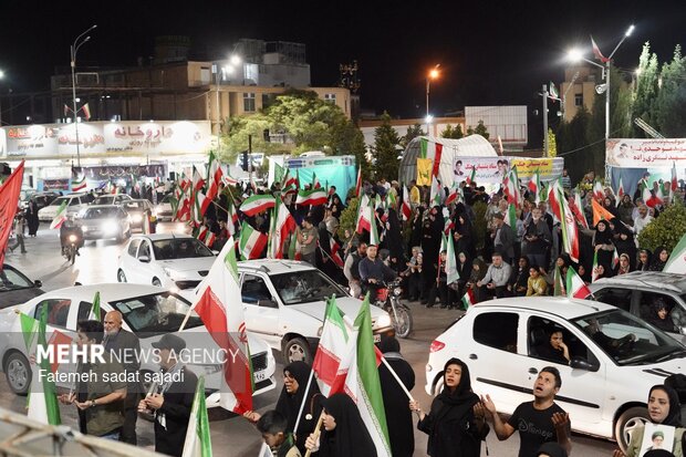 کرمان بیدار؛ مقاومت ملی مردم به شب پنجاه و هفتم رسید کرمان بیدار؛ مقاومت ملی مردم به شب پنجاه و هفتم رسید