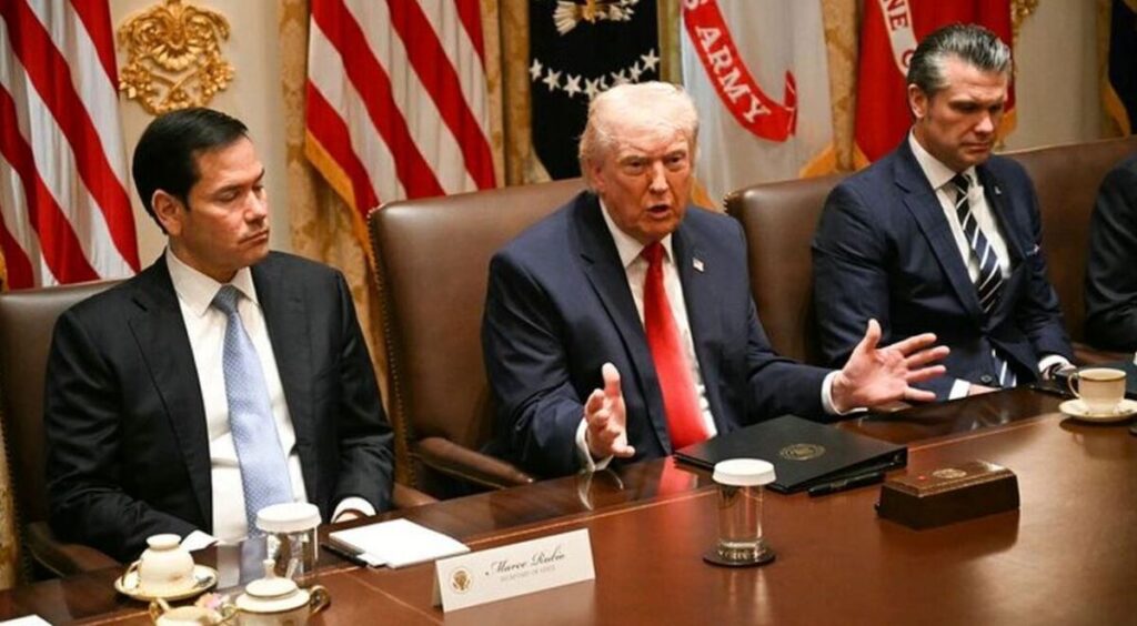 گزارش والاستریت ژورنال از پشتپرده جنگ آمریکا و اسرائیل علیه ایران گزارش والاستریت ژورنال از پشتپرده جنگ آمریکا و اسرائیل علیه ایران