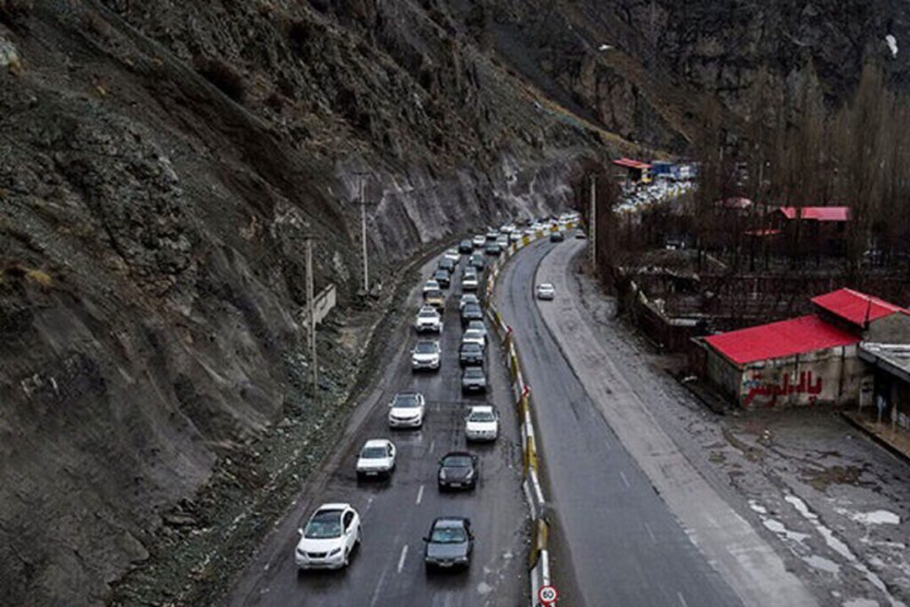 جاده کندوان و آزادراه تهران - شمال یکطرفه شد جاده کندوان و آزادراه تهران - شمال یکطرفه شد