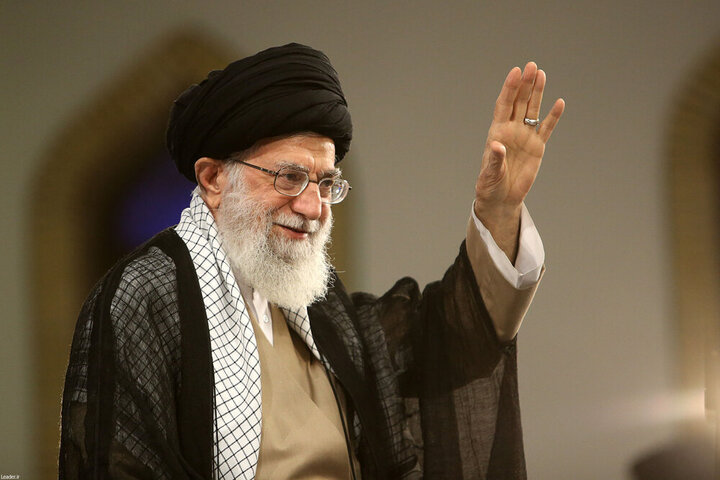 دعوت علمای عراق از حجاج خانه خدا برای انجام حج به نیت رهبر شهید دعوت علمای عراق از حجاج خانه خدا برای انجام حج به نیت رهبر شهید