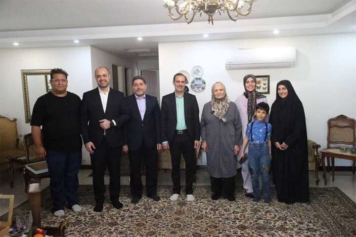 دیدار معاون صدا با مریم نشیبا؛ ما پیر شدیم ولی صدایمان نه! دیدار معاون صدا با مریم نشیبا؛ ما پیر شدیم ولی صدایمان نه!