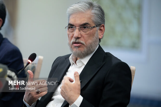 سیمایی: نامگذاری فضاهای دانشگاهی به نام شهدا حامل پیام فرهنگی است سیمایی: نامگذاری فضاهای دانشگاهی به نام شهدا حامل پیام فرهنگی است