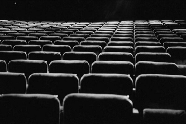 سینماها فردا ۳ خرداد از ساعت ۱۸ فعالیت میکنند سینماها فردا ۳ خرداد از ساعت ۱۸ فعالیت میکنند