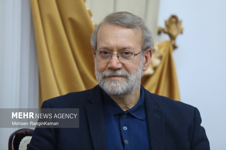 شهید علی لاریجانی الگویی از بندگی و مسئولیتپذیری بود شهید علی لاریجانی الگویی از بندگی و مسئولیتپذیری بود