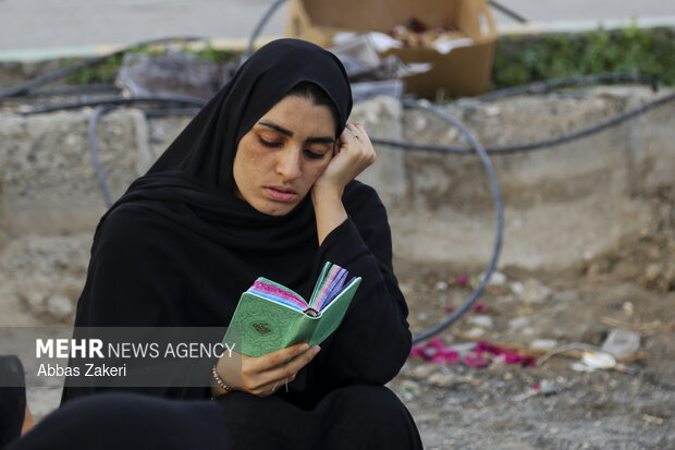 فعالین فرهنگی ۷ کشور از مظلومیت شهدای میناب و بیداری اسلامی میگویند فعالین فرهنگی ۷ کشور از مظلومیت شهدای میناب و بیداری اسلامی میگویند