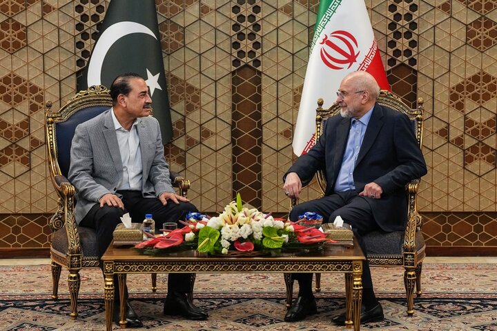 قالیباف: از حقوق ملت و کشورمان عدول نمیکنیم قالیباف: از حقوق ملت و کشورمان عدول نمیکنیم