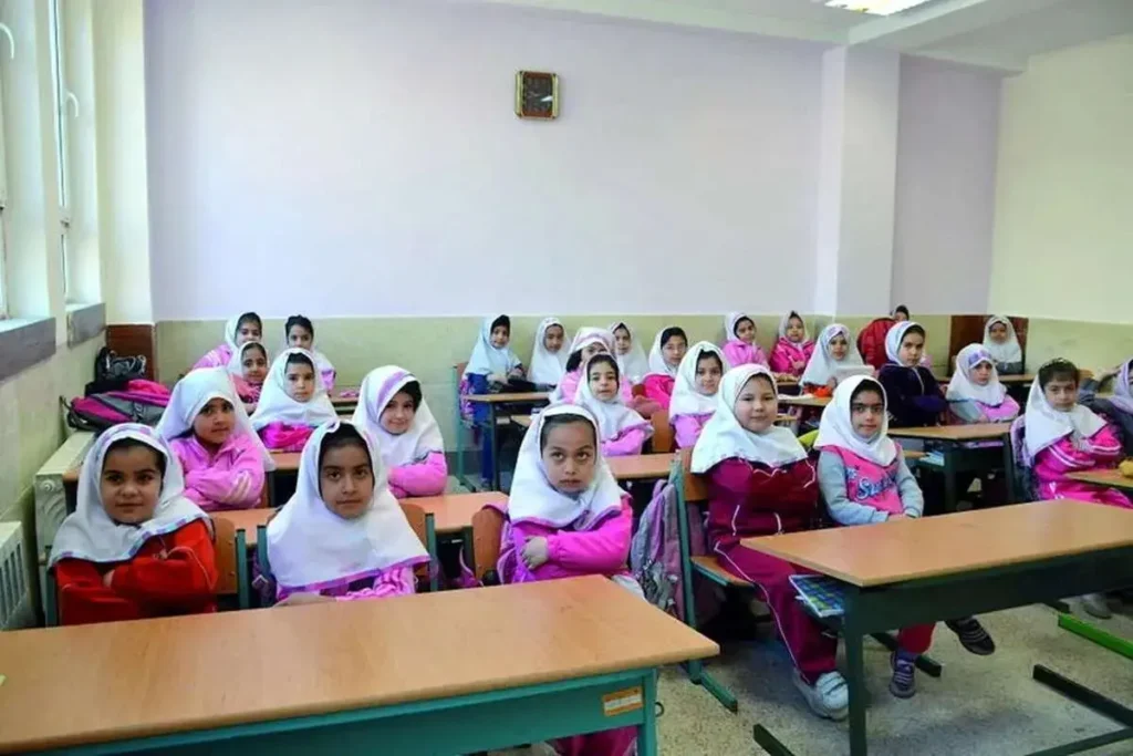 مدارس دولتی، پولی میشود؟ / آموزشوپرورش توضیح داد مدارس دولتی، پولی میشود؟ / آموزشوپرورش توضیح داد