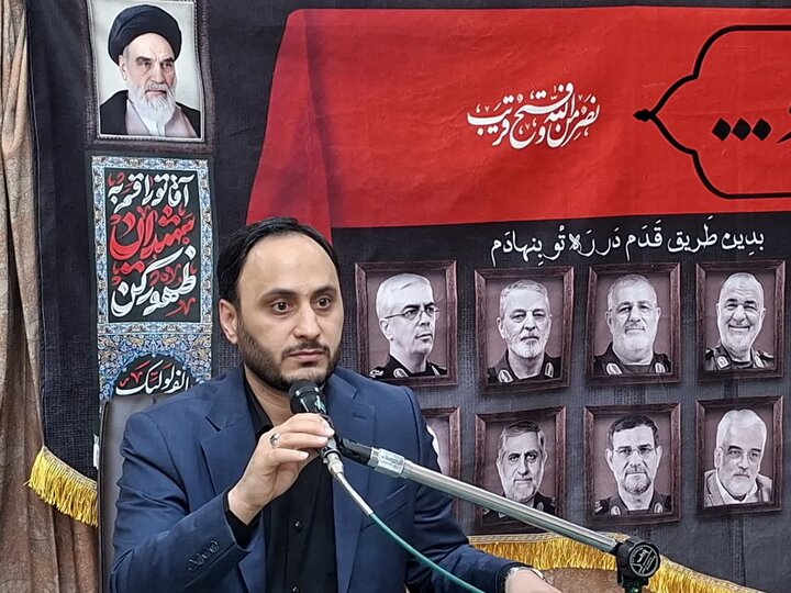 میراث شهید رئیسی مسئولیتپذیری و پرهیز از دعواهای سیاسی است میراث شهید رئیسی مسئولیتپذیری و پرهیز از دعواهای سیاسی است