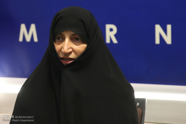 نباید از حقوق گذشته خود هم درباره تنگه هرمز عدول کنیم نباید از حقوق گذشته خود هم درباره تنگه هرمز عدول کنیم