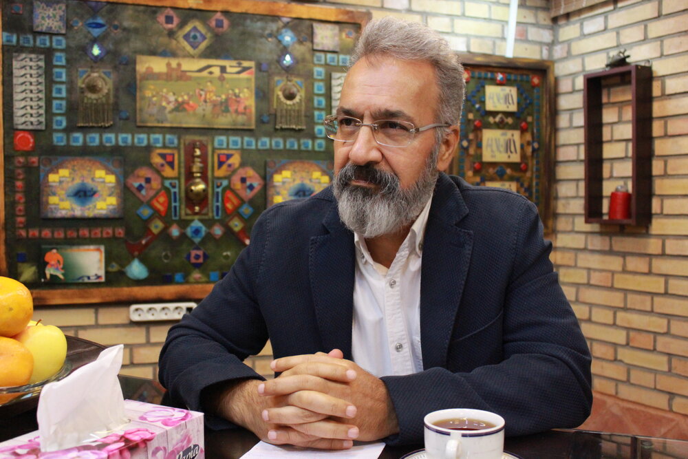 هشدار درباره عادیسازی تعطیلی مدارس؛ ۸۰ درصد آموزش مجازی عملا تعطیل است/ دانشآموز اغلب خواب است/چرا دولت از آموزش غیرحضوری استقبال میکند؟ هشدار درباره عادیسازی تعطیلی مدارس؛ ۸۰ درصد آموزش مجازی عملا تعطیل است/ دانشآموز اغلب خواب است/چرا دولت از آموزش غیرحضوری استقبال میکند؟