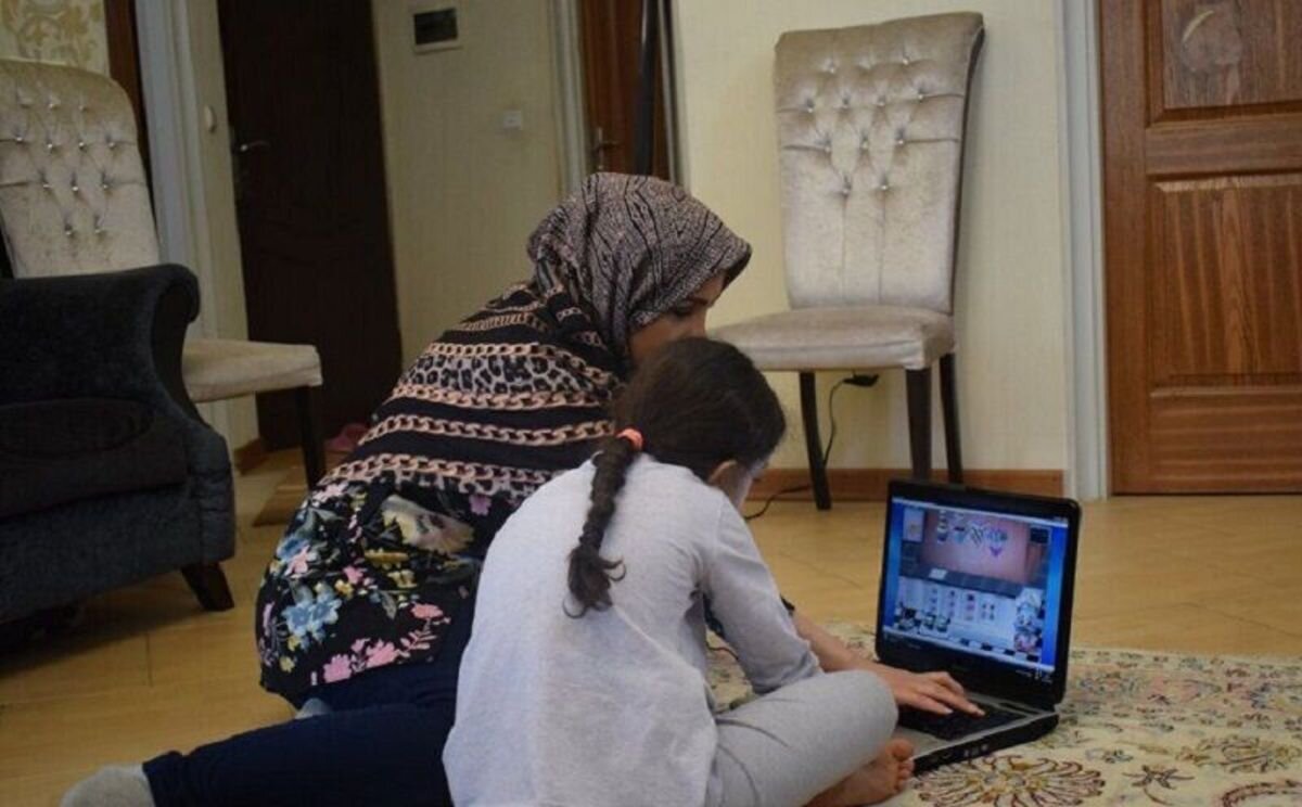 هشدار درباره عادیسازی تعطیلی مدارس؛ ۸۰ درصد آموزش مجازی عملا تعطیل است/ دانشآموز اغلب خواب است/چرا دولت از آموزش غیرحضوری استقبال میکند؟ هشدار درباره عادیسازی تعطیلی مدارس؛ ۸۰ درصد آموزش مجازی عملا تعطیل است/ دانشآموز اغلب خواب است/چرا دولت از آموزش غیرحضوری استقبال میکند؟