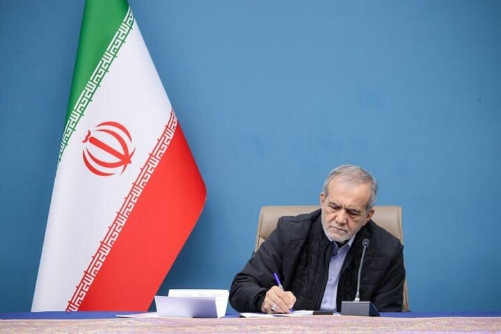پزشکیان: خیام تجسم عینی تلاقی «علم و اندیشه جهانی» با «ادب ایرانی» است پزشکیان: خیام تجسم عینی تلاقی «علم و اندیشه جهانی» با «ادب ایرانی» است