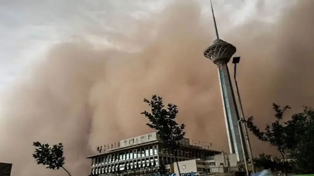 پیشبینی هوای کشور تا پایان هفته / تنگه هرمز شنبه و یکشنبه مواج است پیشبینی هوای کشور تا پایان هفته / تنگه هرمز شنبه و یکشنبه مواج است