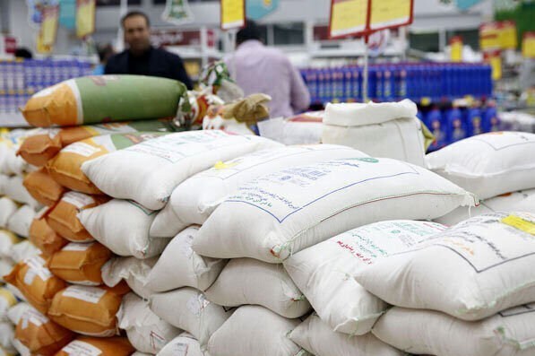 کمبودی در کالاهای اساسی وجود ندارد کمبودی در کالاهای اساسی وجود ندارد