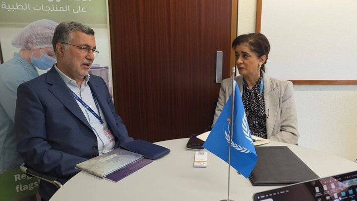 گزارش ظفرقندی از آسیب های جنگ به مراکز درمانی گزارش ظفرقندی از آسیب های جنگ به مراکز درمانی