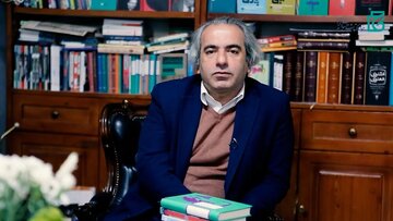 یک ناشر و فعال فرهنگی: کاغذ به بندی شش میلیون تومان رسیده است/ قیمتگذاری کتاب با این افزایش قیمتها غیرممکن شده است یک ناشر و فعال فرهنگی: کاغذ به بندی شش میلیون تومان رسیده است/ قیمتگذاری کتاب با این افزایش قیمتها غیرممکن شده است