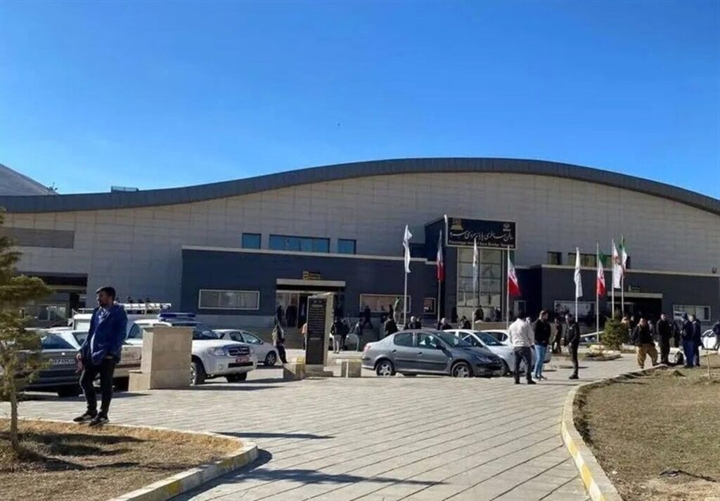 ۶۲ درصدی ایرانیان در روزهای جنگ به کشور بازگشتند ۶۲ درصدی ایرانیان در روزهای جنگ به کشور بازگشتند