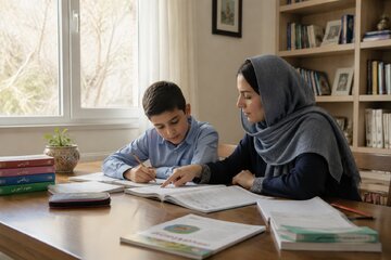 آموزش در مدرسه یا خانه، وقتی کاربران خبرآنلاین درباره هوماسکول میگویند/ «اگر مدرسه کیفیت داشت، کسی به فکر هوماسکول نمیافتاد» آموزش در مدرسه یا خانه، وقتی کاربران خبرآنلاین درباره هوماسکول میگویند/ «اگر مدرسه کیفیت داشت، کسی به فکر هوماسکول نمیافتاد»