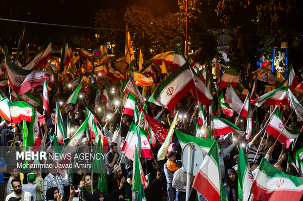اظهارات سخنگوی وزارت خارجه سوژه یک نماهنگ شد؛ ابرقدرت ایرانه اظهارات سخنگوی وزارت خارجه سوژه یک نماهنگ شد؛ ابرقدرت ایرانه