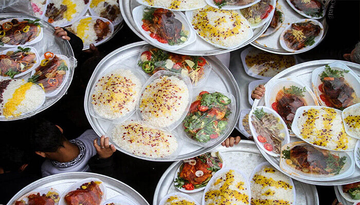 برای ۱۰۰ نفر نذری چقدر مواد لازم است؟ | دستور ۱۰ غذای محبوب محرم؛ از قورمه و قیمه تا شله زرد و حلیم برای ۱۰۰ نفر نذری چقدر مواد لازم است؟ | دستور ۱۰ غذای محبوب محرم؛ از قورمه و قیمه تا شله زرد و حلیم