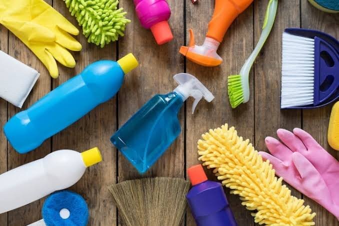 بهترین ترفندها برای نظافت مقرون به صرفه فرمولهای طلایی و ارزان برای نظافت؛ پاککنندگی طبیعی بدون آسیب به سلامت