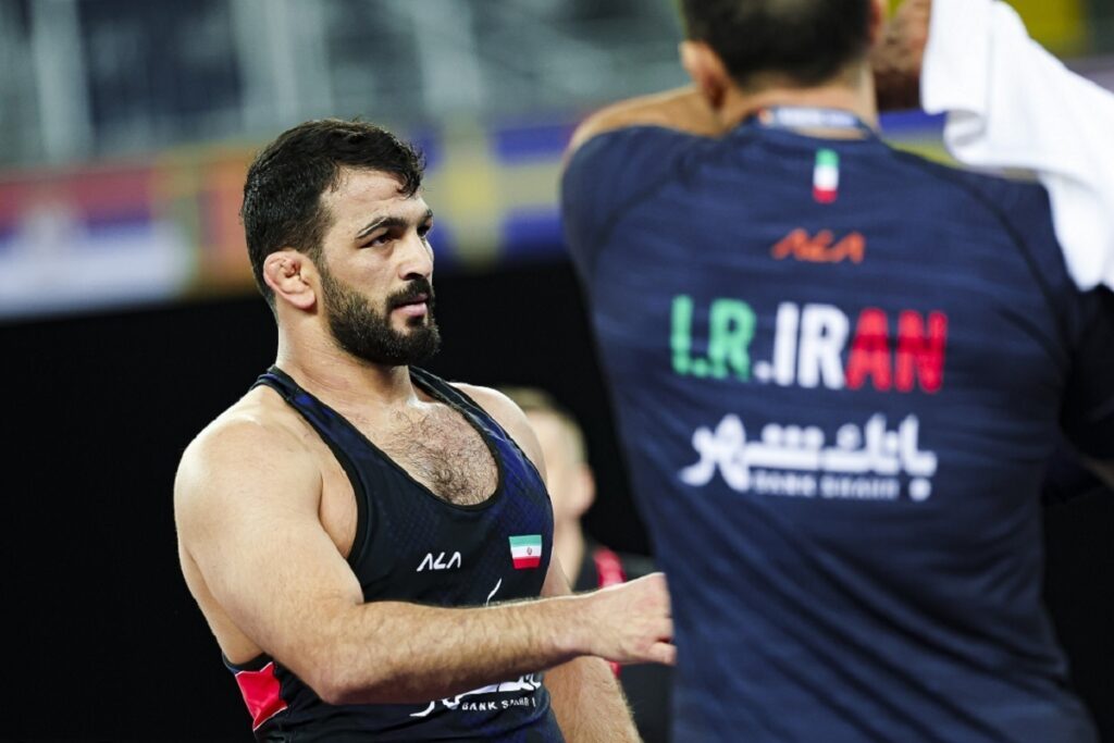 تورنمنت مرگ و زندگی / حسن یزدانی و آذرپیرا در نبرد برای بلیط جهانی تورنمنت مرگ و زندگی / حسن یزدانی و آذرپیرا در نبرد برای بلیط جهانی