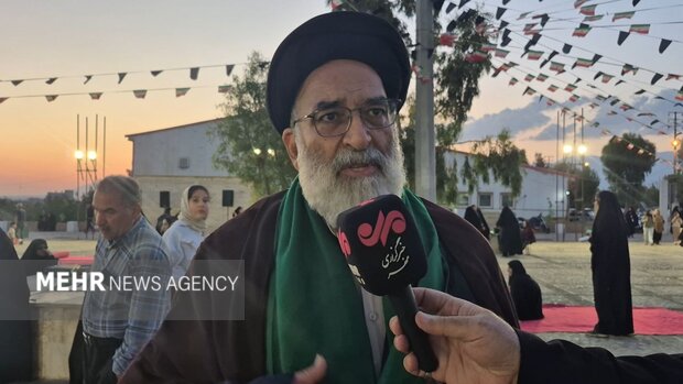 حجت الاسلام محمودی: شهدای ۱۵ خرداد غریبانه شهید و دفن شدند حجت الاسلام محمودی: شهدای ۱۵ خرداد غریبانه شهید و دفن شدند