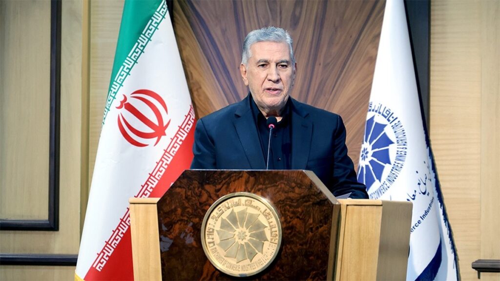 حسنزاده: بخش خصوصی خواهان حمایت مالی نیست؛ اصلاح مقررات میخواهد حسنزاده: بخش خصوصی خواهان حمایت مالی نیست؛ اصلاح مقررات میخواهد