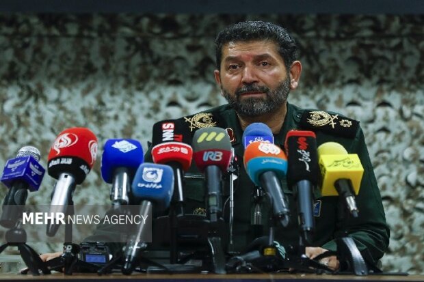 حسنزاده: روز تشییع پیکر مطهر رهبر شهید انقلاب تهران تعطیل خواهد بود حسنزاده: روز تشییع پیکر مطهر رهبر شهید انقلاب تهران تعطیل خواهد بود
