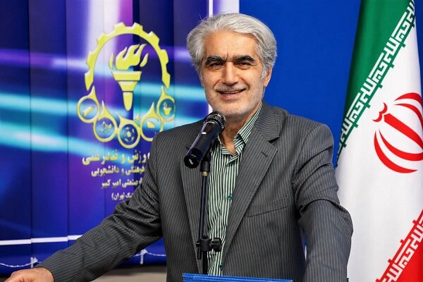 دانشجویان باید به تولیدکننده بازیهای فناورانه تبدیل شوند دانشجویان باید به تولیدکننده بازیهای فناورانه تبدیل شوند