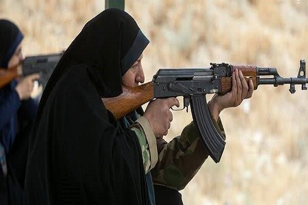 دوره آموزشی کار با اسلحه برای دانشگاهیان خوارزمی دوره آموزشی کار با اسلحه برای دانشگاهیان خوارزمی