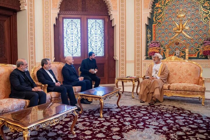رایزنی قالیباف و عراقچی با سلطان عمان رایزنی قالیباف و عراقچی با سلطان عمان