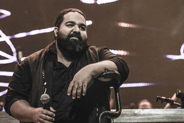 «شاه عشق» رضا صادقی معرفی شد؛ ترانهای برای یک روز مهم «شاه عشق» رضا صادقی معرفی شد؛ ترانهای برای یک روز مهم