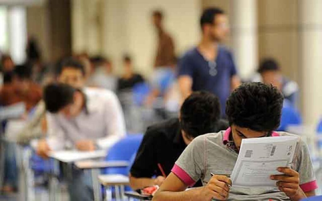 شرایط پذیرش در آزمون کاردانی به کارشناسی فرهنگیان اعلام شد شرایط پذیرش در آزمون کاردانی به کارشناسی فرهنگیان اعلام شد