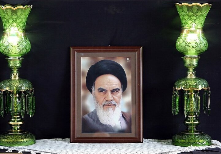 معرفی ویژهبرنامههای تلویزیون در عید غدیر و ارتحال امام خمینی (ره) معرفی ویژهبرنامههای تلویزیون در عید غدیر و ارتحال امام خمینی (ره)