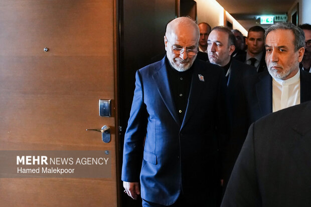 هیئت مذاکرهکننده کشورمان به تهران بازگشت هیئت مذاکرهکننده کشورمان به تهران بازگشت