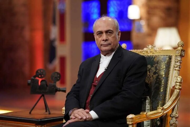 پرچم مولا علی را در غدیر بالا نگه میداریم؛ اتحاد ما مشتی بر صورت دشمن پرچم مولا علی را در غدیر بالا نگه میداریم؛ اتحاد ما مشتی بر صورت دشمن