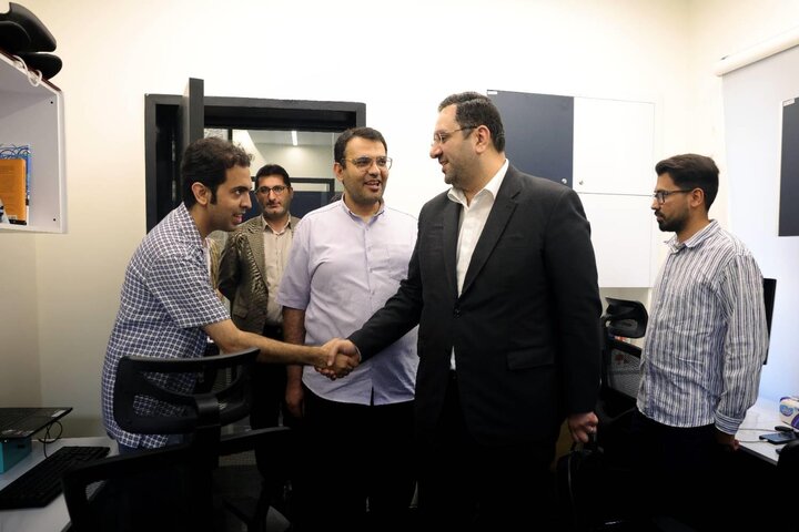 پیامرسانهای داخلی از آزمون جنگ رمضان سربلند بیرون آمدند پیامرسانهای داخلی از آزمون جنگ رمضان سربلند بیرون آمدند