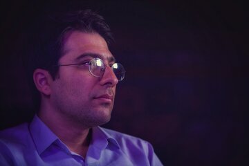 پیروزی خیابان بر مدرسه پیروزی خیابان بر مدرسه