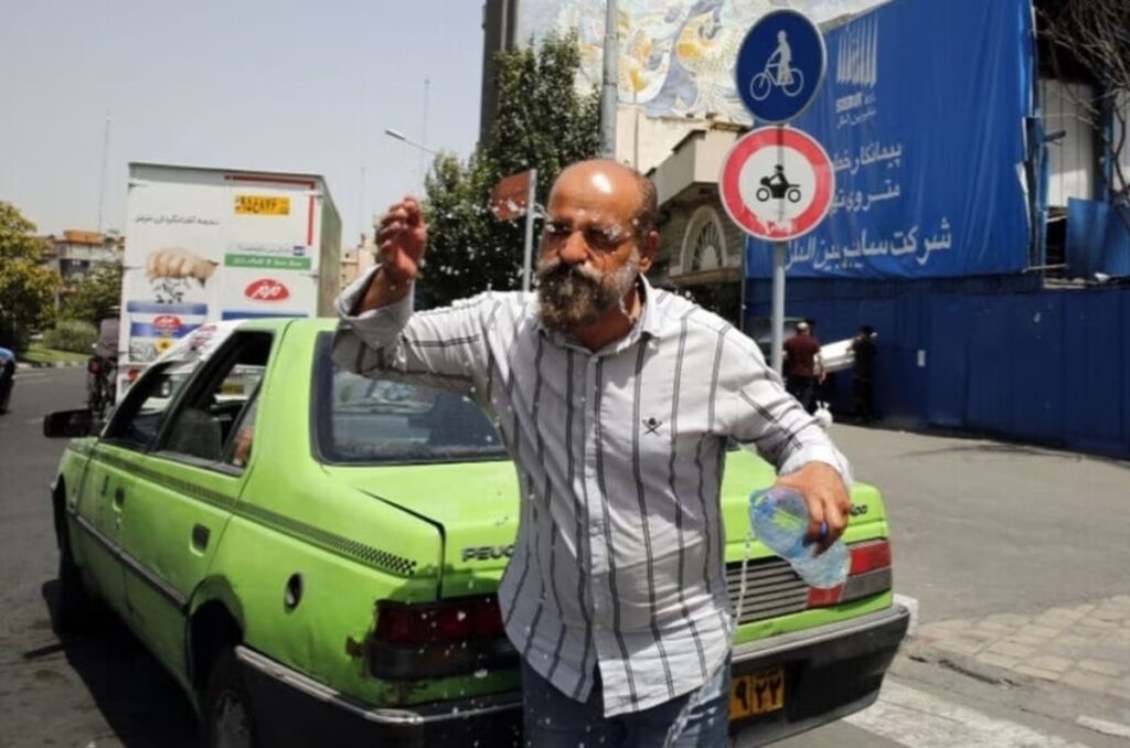 گرمای تازه در راه ایران / دما تا ۵ درجه افزایش مییابد گرمای تازه در راه ایران / دما تا ۵ درجه افزایش مییابد