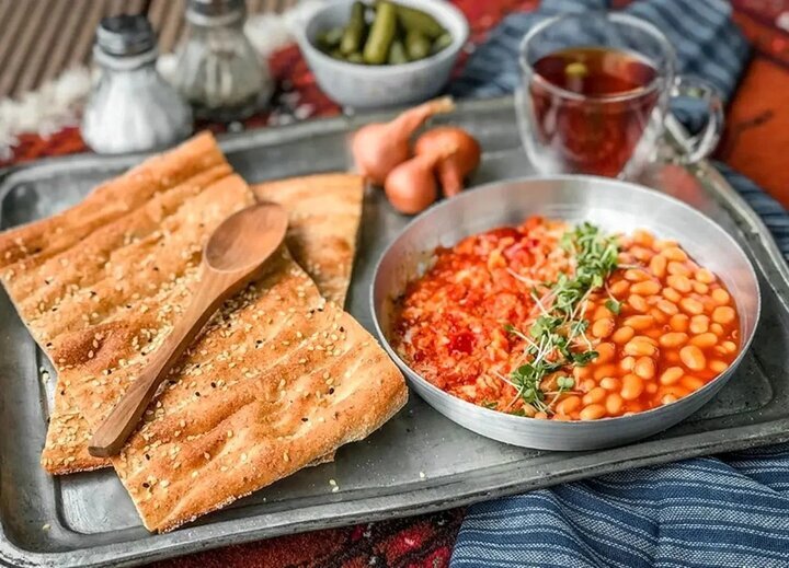 املت شاپوری اصیل را فقط باید در قهوهخانههای رشت خورد املت شاپوری اصیل را فقط باید در قهوهخانههای رشت خورد