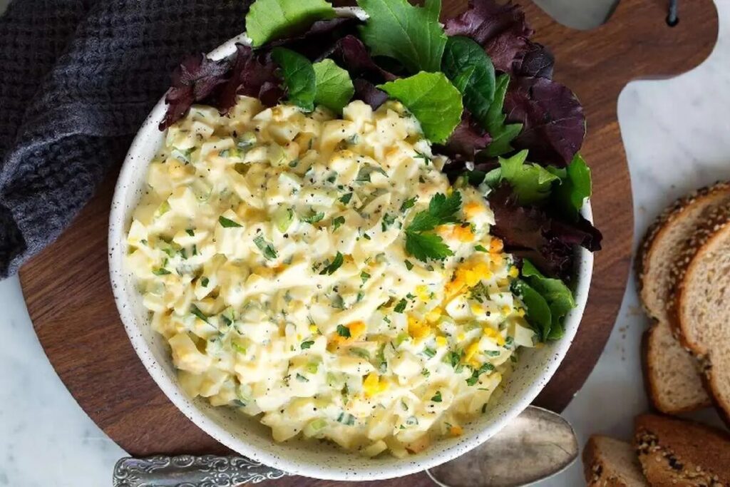 این سالاد برای ورزشکاران و گیاه خواران است، شما نخورید! این سالاد برای ورزشکاران و گیاه خواران است، شما نخورید!